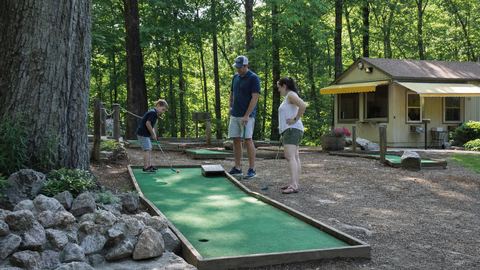 Mini Golf & Birthday Parties at Lake Accotink Park